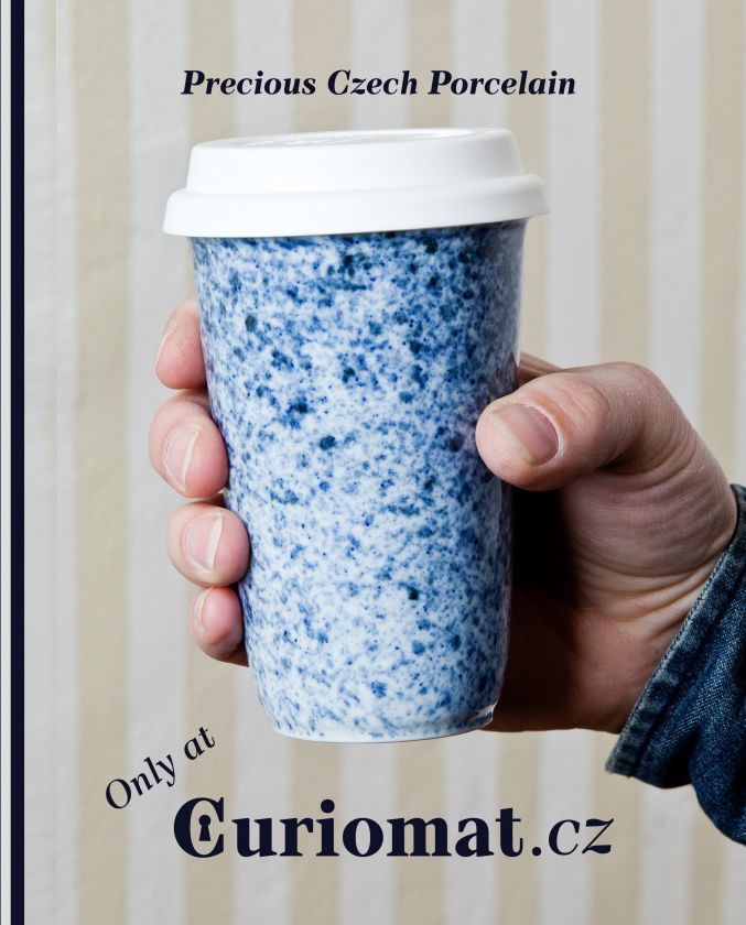 Porcelánový termohrnek s víčkem - Světla města