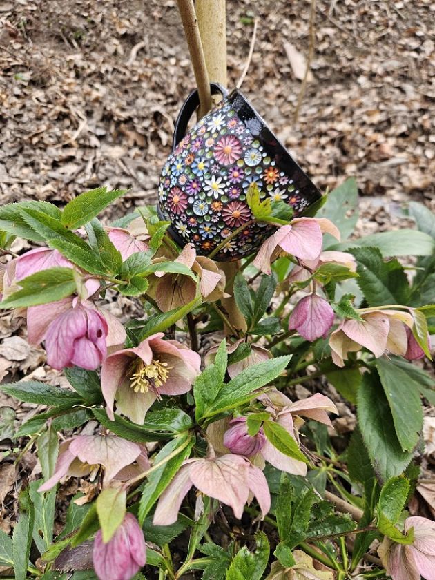 Colorful meadow 0.4l - Embossed ceramic mug