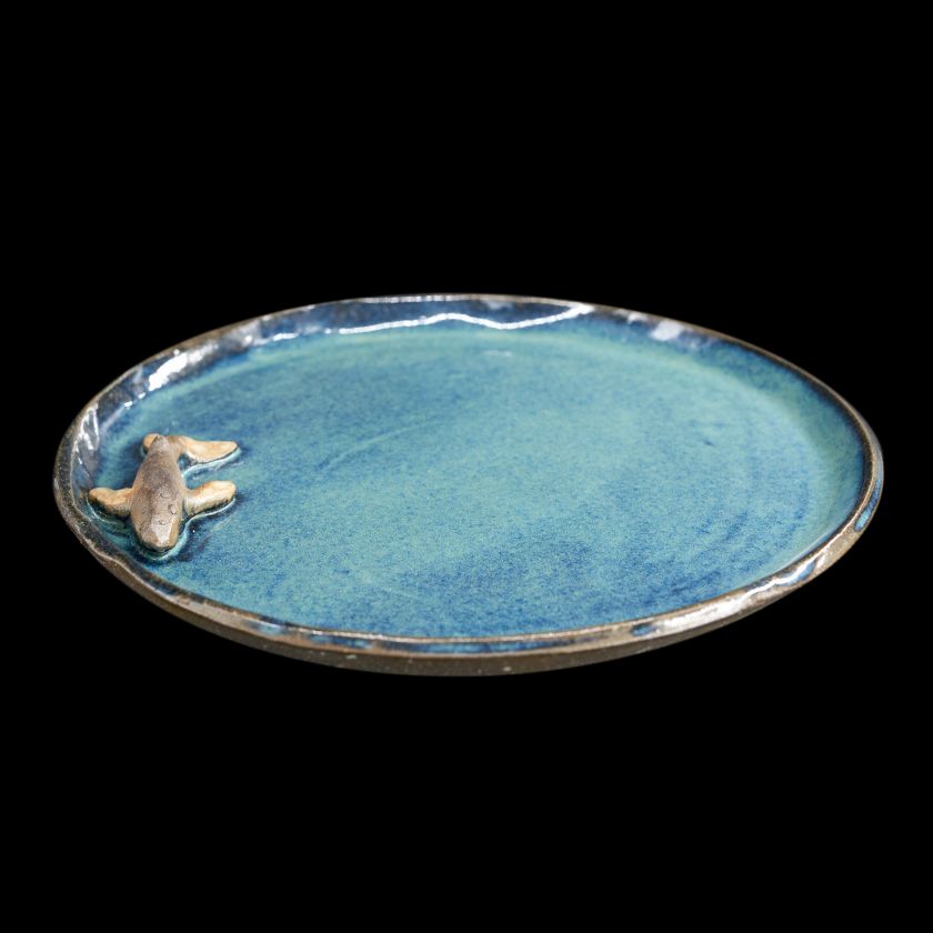 Ceramic plate with animal - flat
