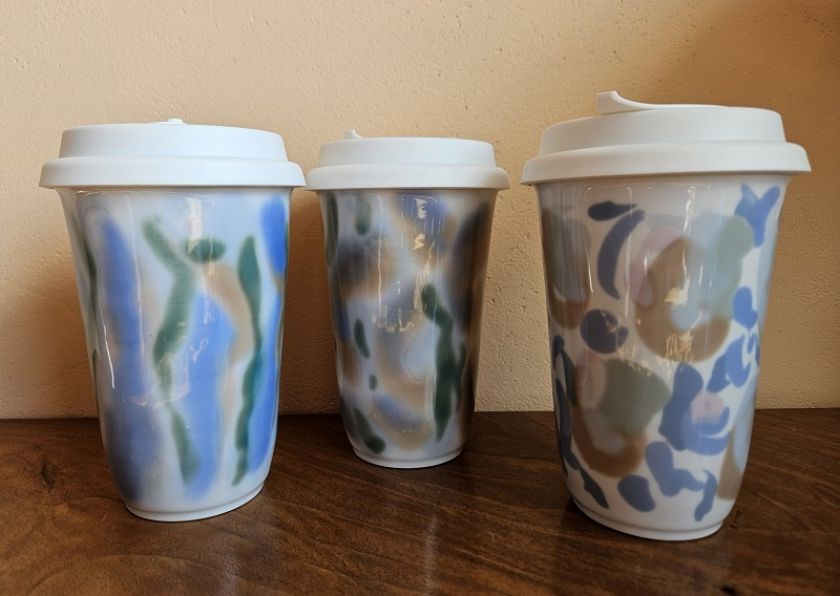 Porcelain insulated mug with lid - Abstract