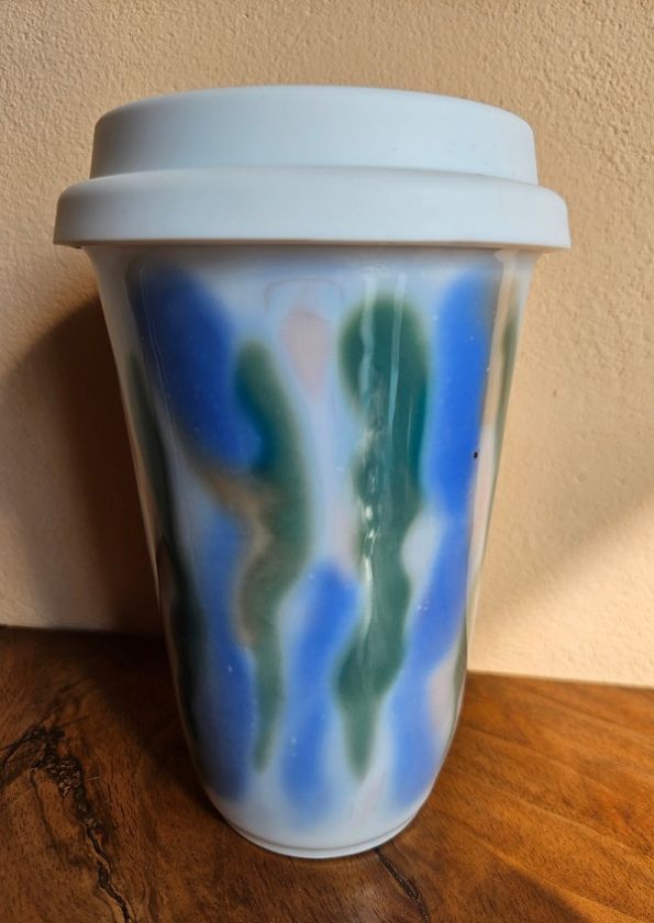 Porcelain insulated mug with lid - Abstract