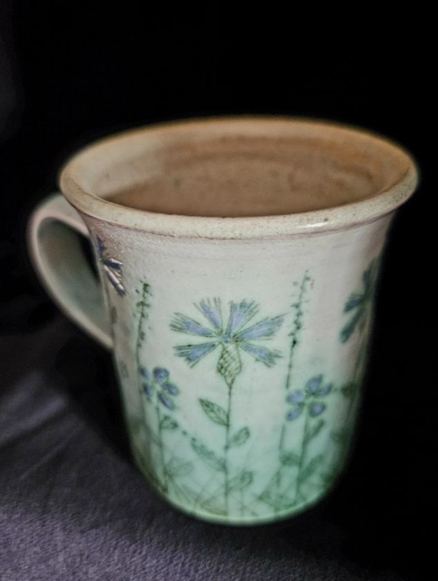 Ceramic mug