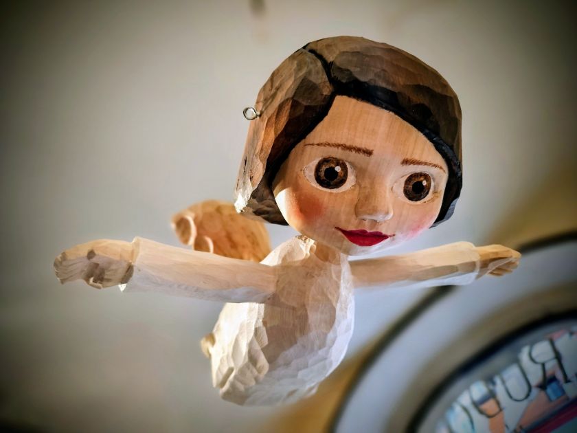 Flying angel