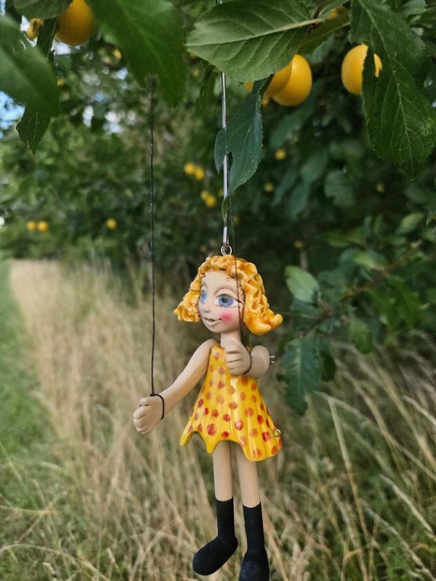 Little girl in yellow- puppet
