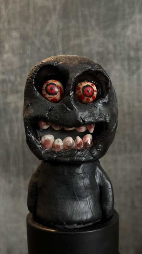 Handmade monster - Diaval
