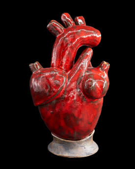 Ceramic love - Anatomical heart statue