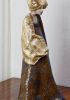 foto: Keramikstatue der Goldenen Dame