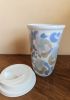 foto: Porcelain insulated mug with lid - Abstract